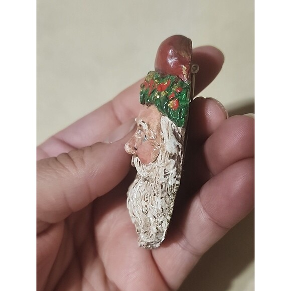 Vintage Santa Claus Face Brooch Pin Pottery Plaster Hand Painted Christmas Gift - Picture 4 of 6